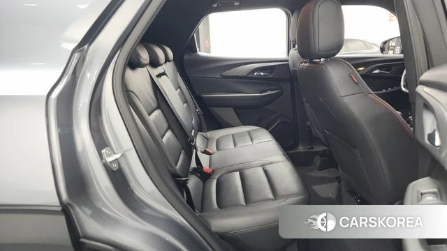 Chevrolet (GM Daewoo) Trailblazer 2020 Серебряный из Кореи, фото 3