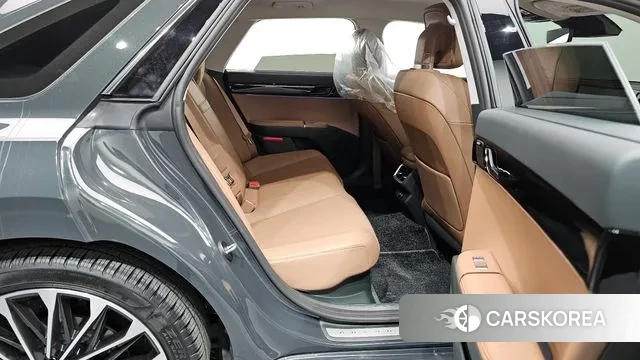 Hyundai Grandeur Hybrid (GN7) 2023 Серый из Кореи, фото 3