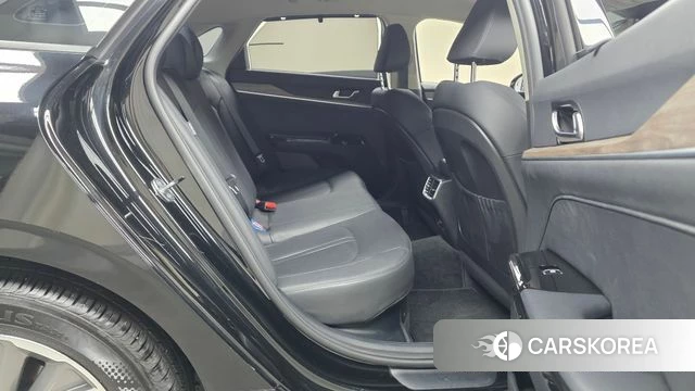 Kia K5 Hybrid 3rd Generation 2023 Черный из Кореи, фото 3