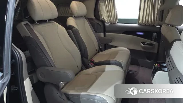 Kia Carnival 4th generation 2023 Черный из Кореи, фото 3