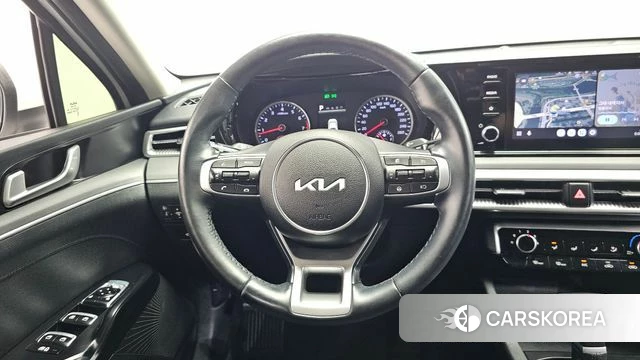 Kia K5 3rd generation 2022 Белый из Кореи, фото 3