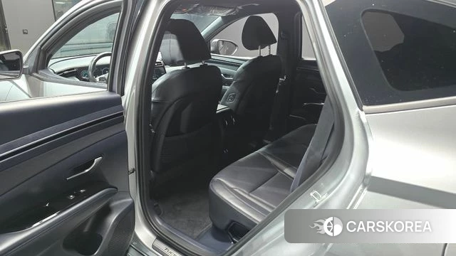 Hyundai Tucson Hybrid (NX4) 2022 Серебряный из Кореи, фото 3