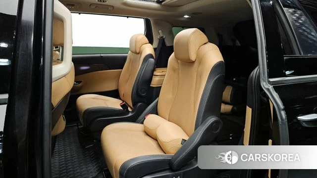 Kia Carnival 4th generation 2022 Черный из Кореи, фото 3