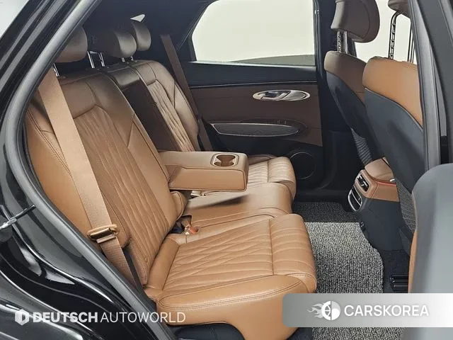 Genesis GV70 2021 Черный из Кореи, фото 3