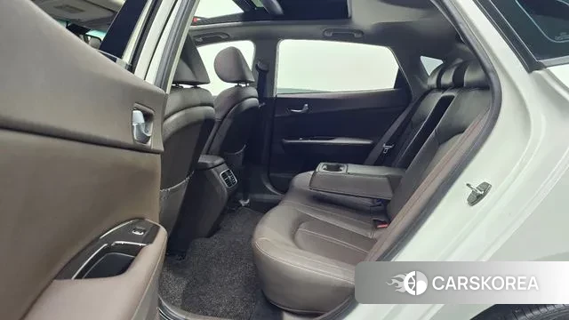 Kia The New K5 2nd generation 2018 Белый из Кореи, фото 3