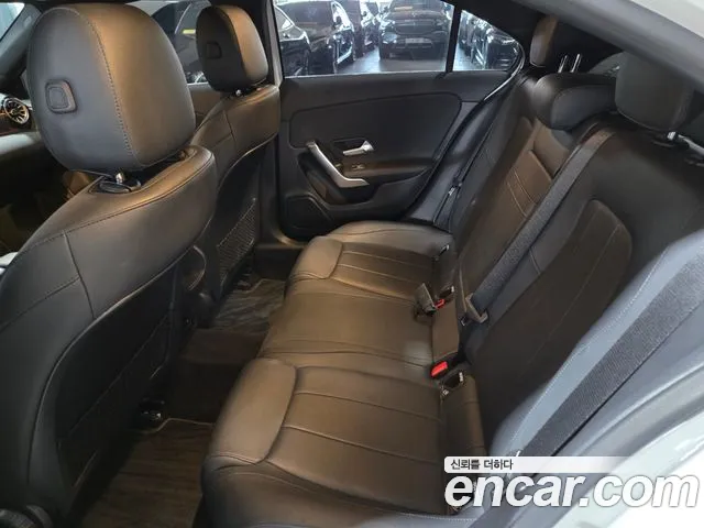 Mercedes-Benz A-Class W177 2022 Белый из Кореи, фото 3