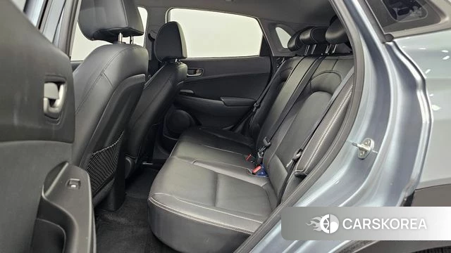 Hyundai Kona Hybrid 2020 Светло-серебряный цвет из Кореи, фото 3