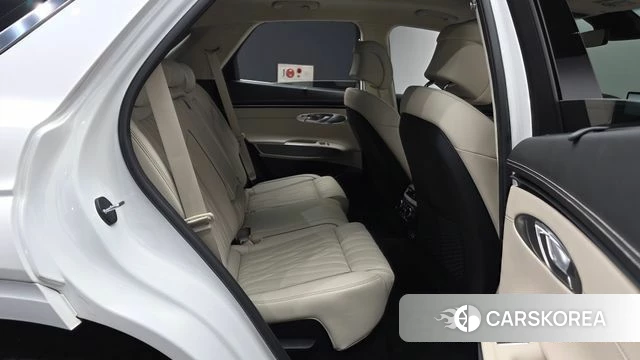 Genesis GV70 2023 Белый из Кореи, фото 3