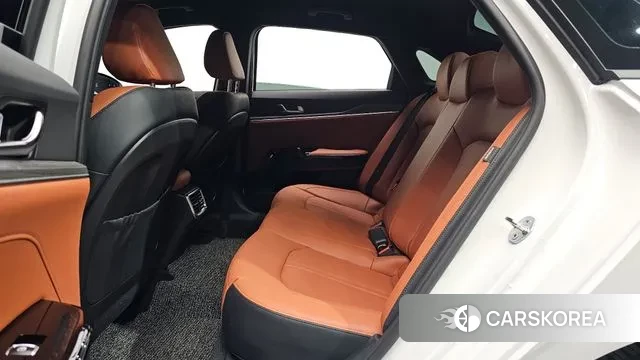 Kia The New K5 3rd generation 2024 Белый из Кореи, фото 3