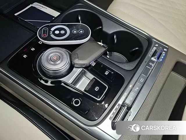 Kia The New Carnival 4th Generation 2024 Серебристо-серый из Кореи, фото 3