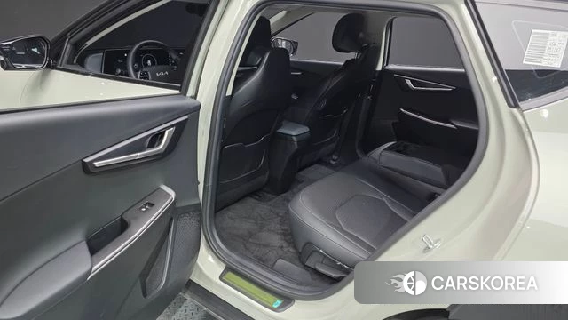 Kia EV6 2022 Жемчужный цвет из Кореи, фото 3