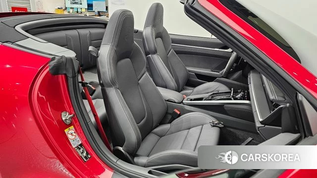 Porsche 911(992) 2021 Красный из Кореи, фото 3
