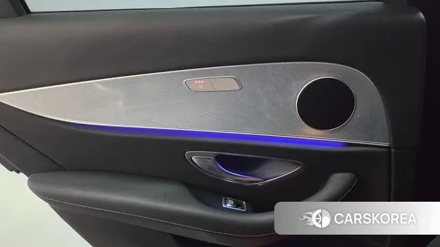 Mercedes-Benz E-Class W213 2020 Черный из Кореи, фото 3