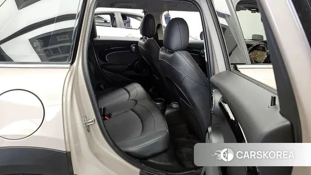 Mini Cooper 2023 Жемчужный цвет из Кореи, фото 3