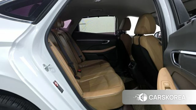 Hyundai Sonata (DN8) 2019 Белый из Кореи, фото 3