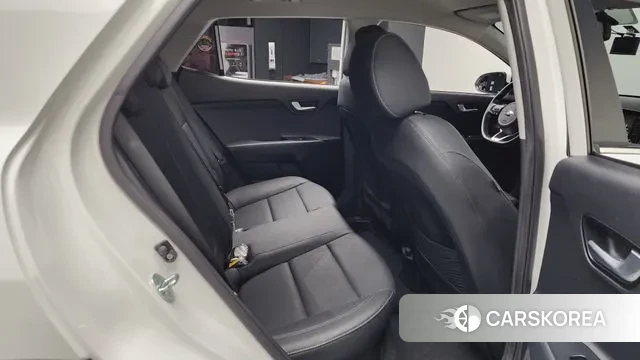 Kia Stonic 2019 Белый из Кореи, фото 3