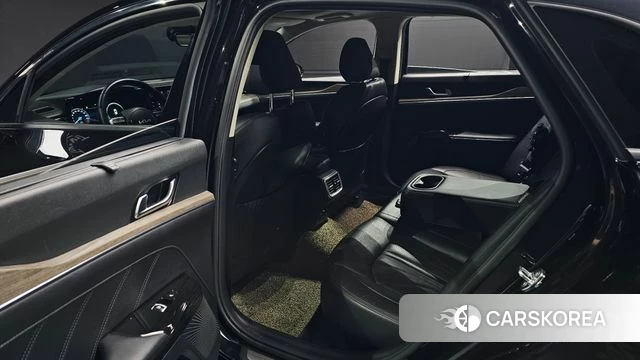 Kia K5 3rd generation 2023 Черный из Кореи, фото 3