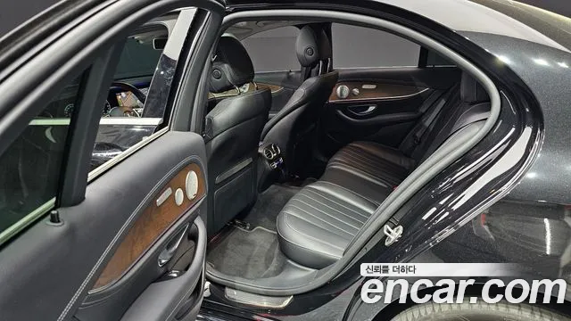 Mercedes-Benz E-Class W213 2020 Черный из Кореи, фото 3