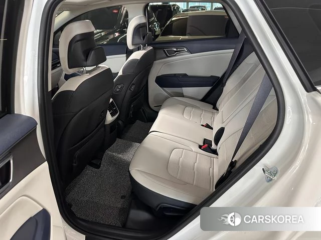 Kia The New Sportage 5th Generation 2025 Белый из Кореи, фото 3