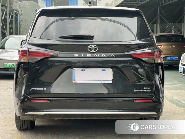 Toyota Saina 2024 Черный из Китая, фото 3