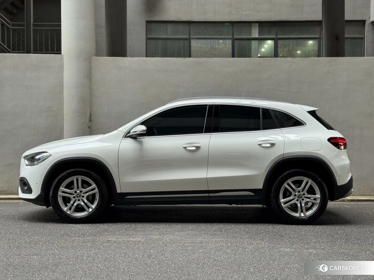 Mercedes-Benz GLA 2021 Белый из Китая, фото 3