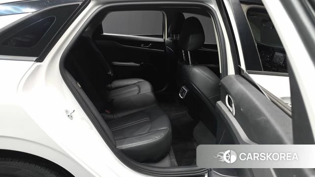 Kia K5 3rd generation 2021 Белый из Кореи, фото 3