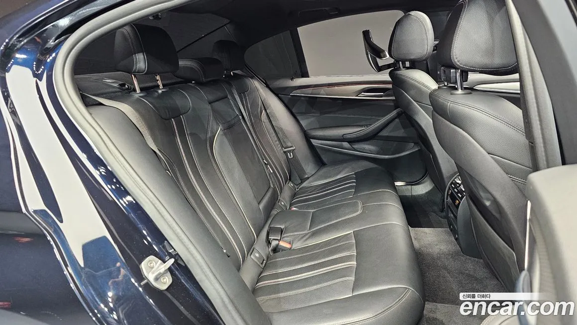 BMW 5 Series (G30) id 1798898 из Кореи 3