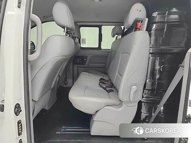 Hyundai The New Grand Starex 2020 Белый из Кореи, фото 3