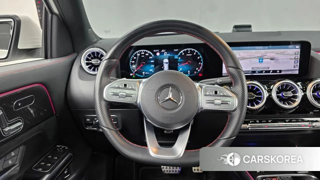 Mercedes-Benz GLA - Class H247 2021 Белый из Кореи, фото 3