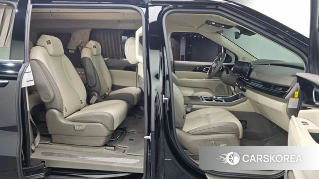Kia The New Carnival 4th Generation 2025 Черный из Кореи, фото 3