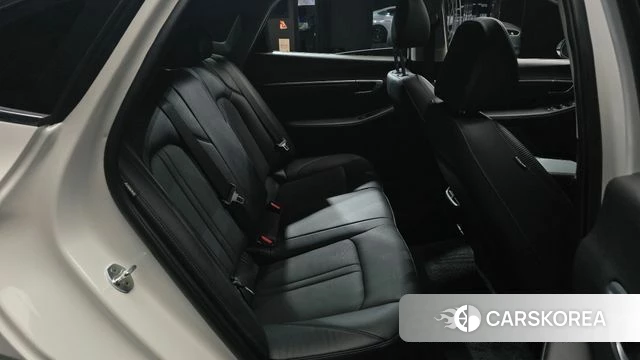 Hyundai Sonata (DN8) 2022 Белый из Кореи, фото 3