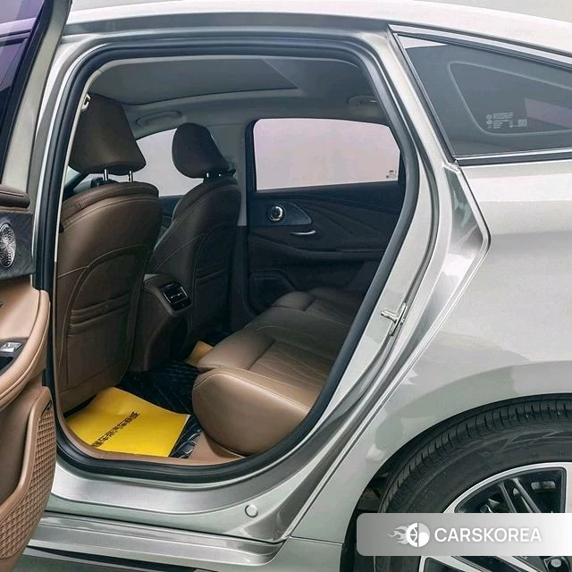 Chery Arrizo 8 2023 Темно-серый из Китая, фото 3