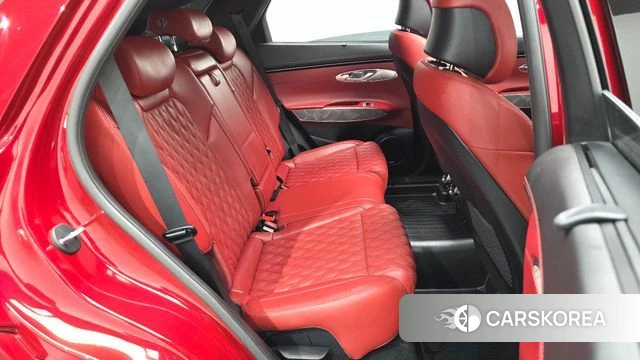 Genesis GV70 2021 Красный из Кореи, фото 3