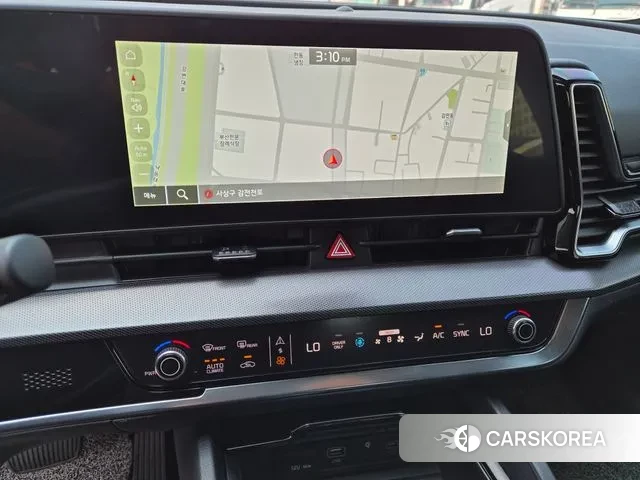 Kia Sportage 5th Generation Hybrid 2024 Белый из Кореи, фото 3