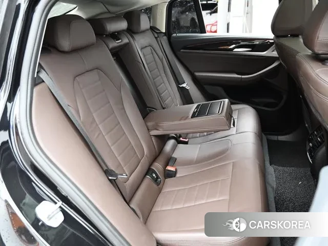 BMW X4 (G02) 2021 Черный из Кореи, фото 3