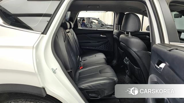 Hyundai The New Santa Fe 2023 Белый из Кореи, фото 3