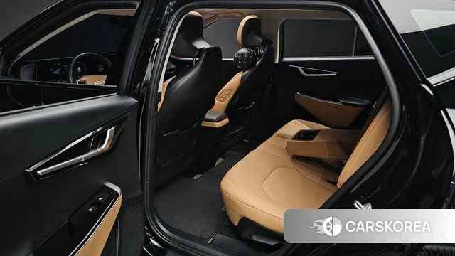 Kia EV6 2023 Черный из Кореи, фото 3