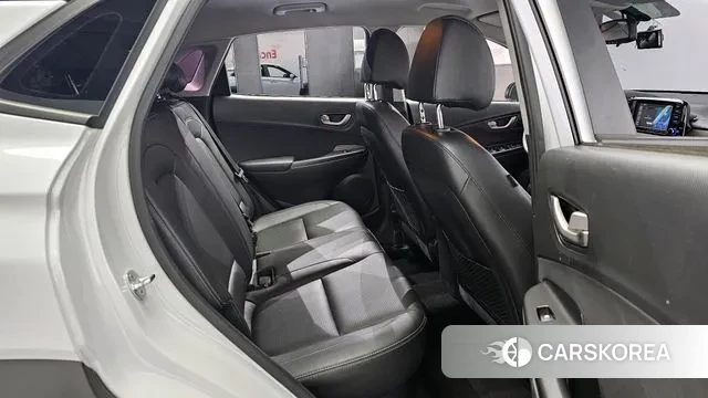 Hyundai Kona 2018 Белый из Кореи, фото 3
