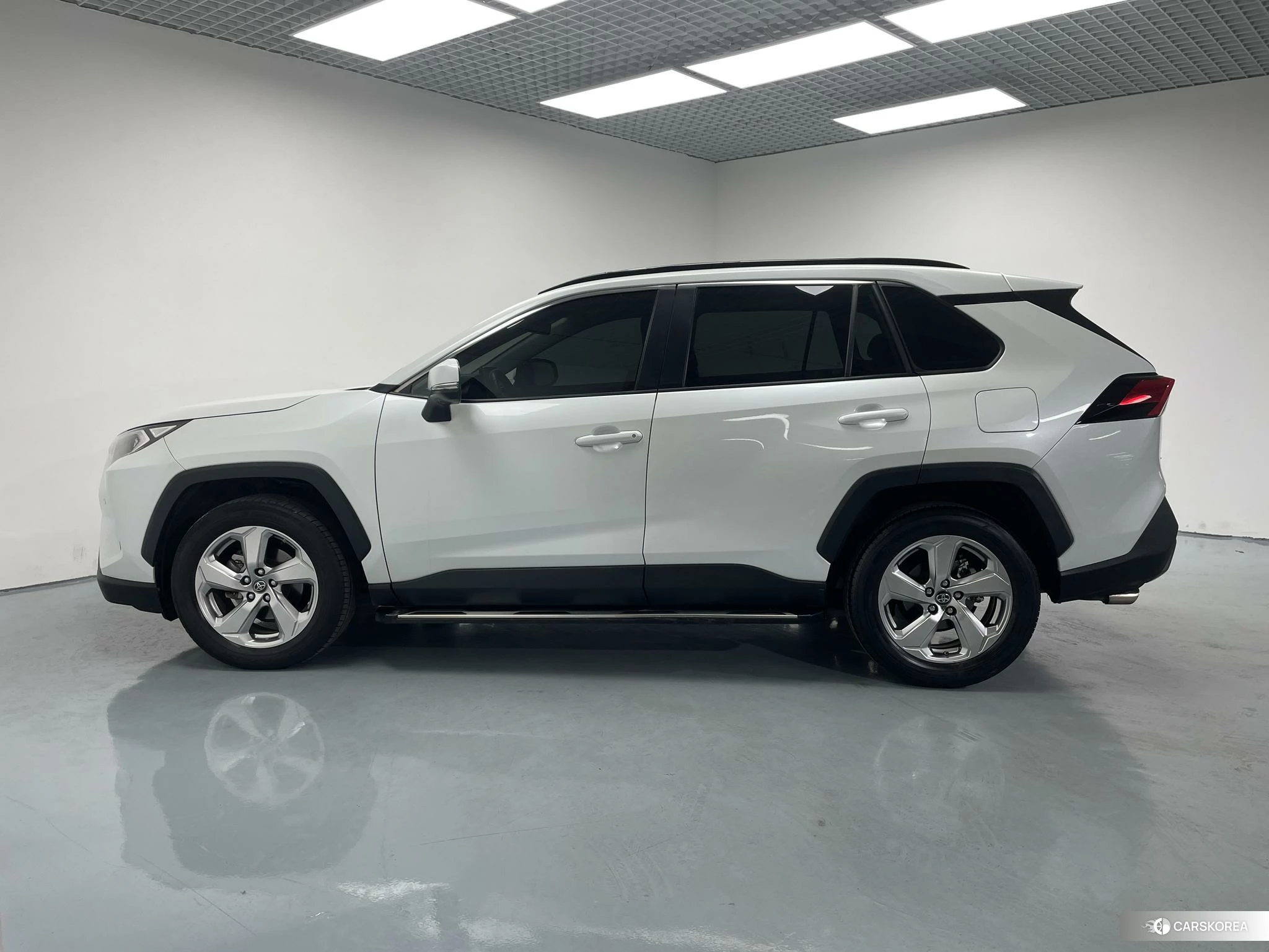 Toyota RAV4 Rongfang 2021 Белый из Китая, фото 3
