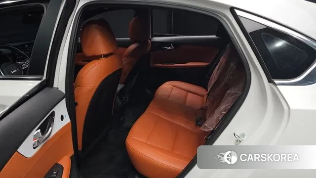 Kia The New K3 2nd generation 2022 Белый из Кореи, фото 3