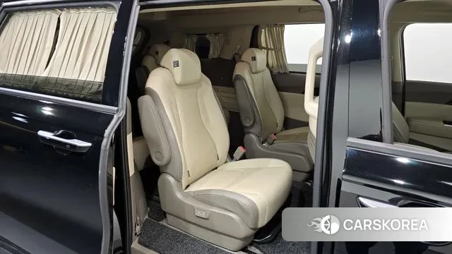Kia Carnival 4th generation 2022 Черный из Кореи, фото 3