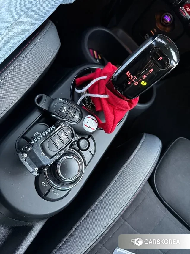 Mini Cooper S Convertible 2021 Белый из Кореи, фото 3