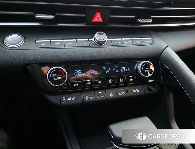 Hyundai The New Avante (CN7) 2024 Белый из Кореи, фото 3