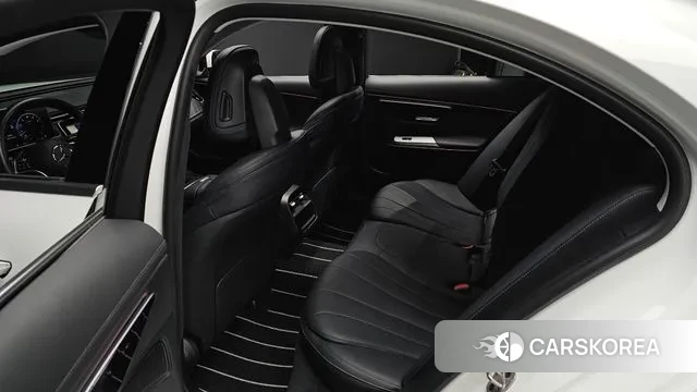 Mercedes-Benz E-Class W214 2024 Белый из Кореи, фото 3