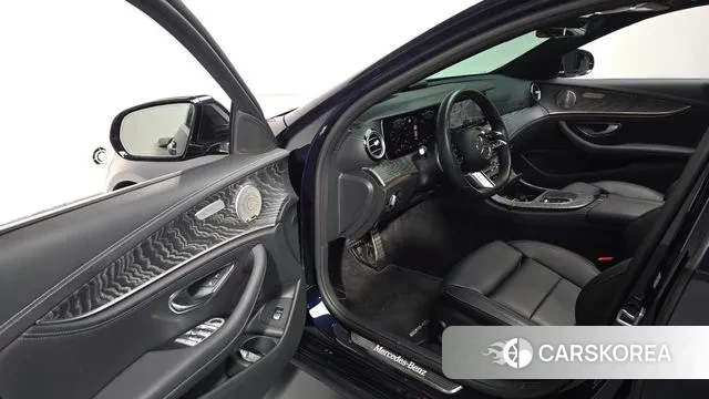 Mercedes-Benz E-Class W213 2020 Черный из Кореи, фото 3