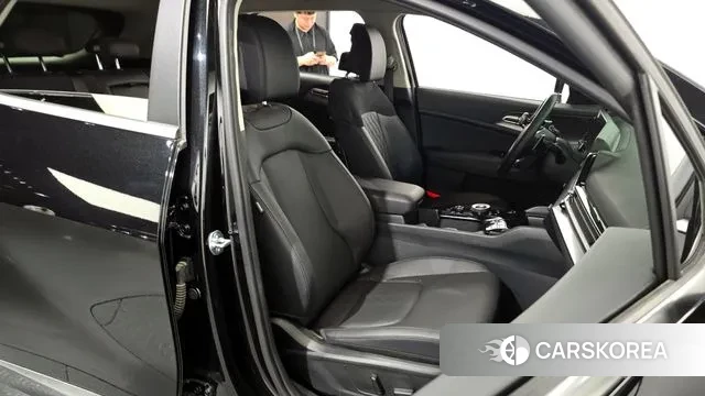 Kia Sportage 5th Generation 2024 Черный из Кореи, фото 3