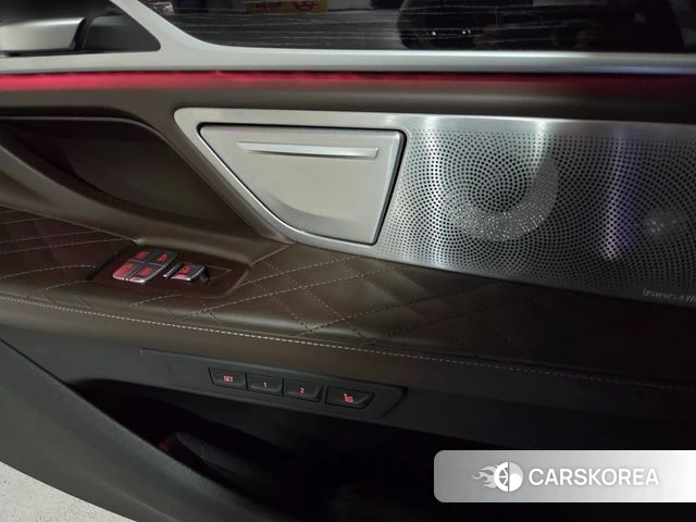 BMW 7 Series (G11) 2021 Черный из Кореи, фото 3