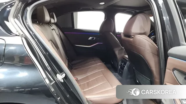 BMW 3 Series (G20) 2022 Черный из Кореи, фото 3