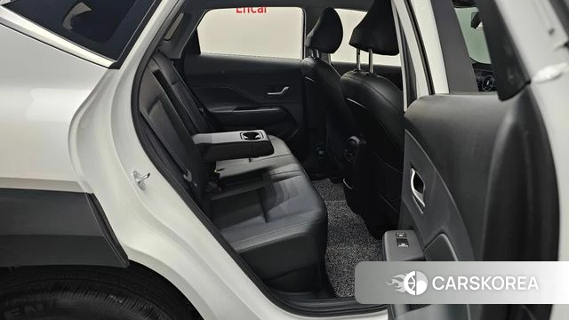 Hyundai Kona Hybrid (SX2) 2025 Белый из Кореи, фото 3