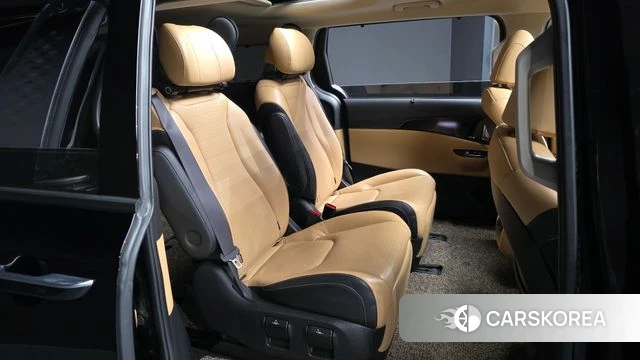 Kia Carnival 4th generation 2021 Черный из Кореи, фото 3